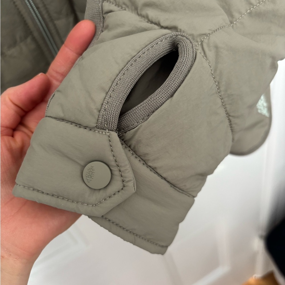 NWOT, Never worn, Pippa Packable Jacket, Free People, Size S, color sage stone - Picture 4 of 6
